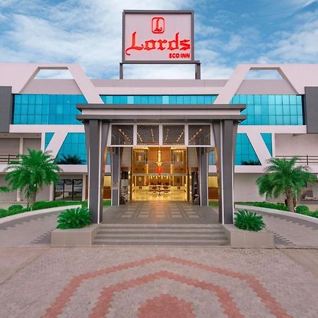 Lords Eco Inn Morbi Exterior photo